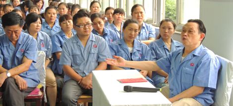 彩虹集團廣泛開展“實現(xiàn)偉大中國夢”主題教育宣講活動