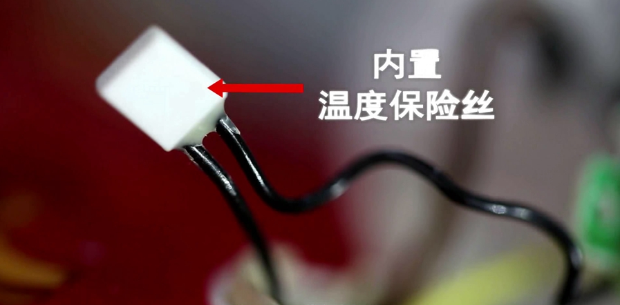 彩虹暖手寶 特有溫度保險絲斷開性保護(hù)，為安全使用保駕護(hù)航