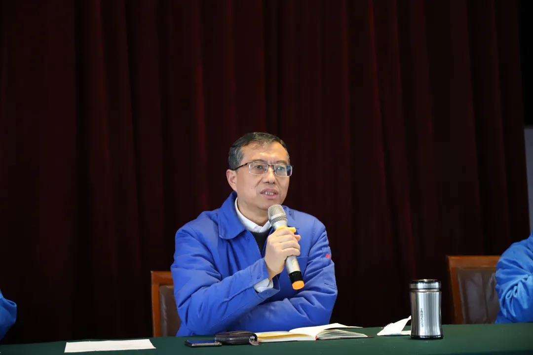 彩虹集團隆重召開2020年度總結(jié)表彰大會